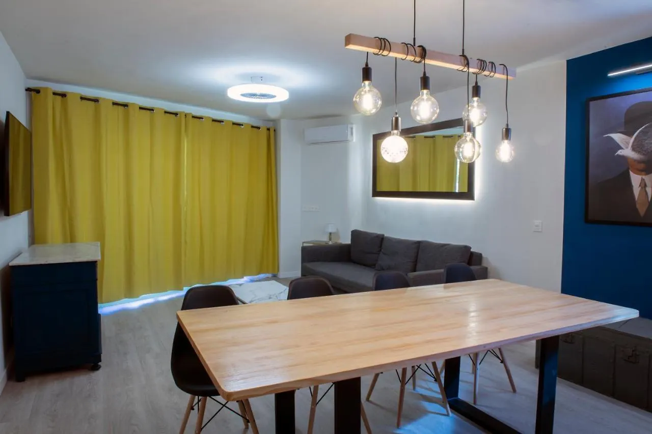 La Chica De La Perla Apartment Torremolinos Spain