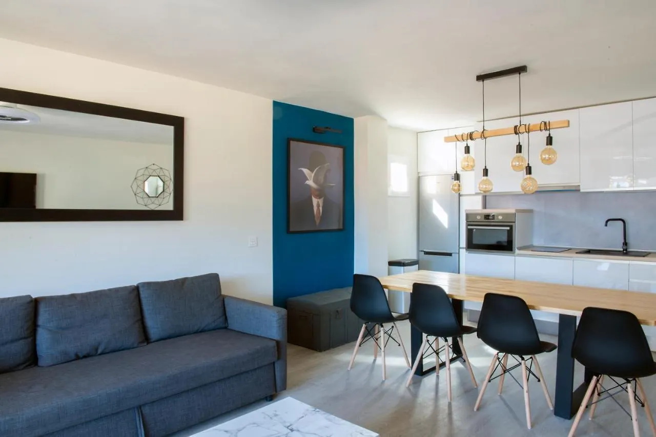 Apartament La Chica De La Perla Torremolinos Hiszpania